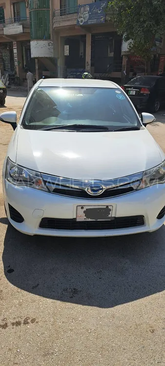 Toyota Corolla Axio 2014 for Sale in Islamabad Image-1