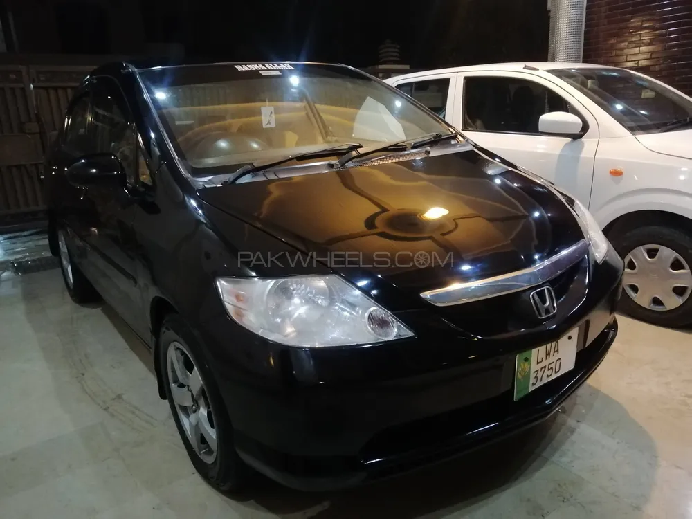 Honda City 2005 for Sale in Lahore Image-1