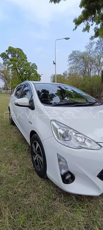 Toyota Aqua 2015 for Sale in Islamabad Image-1