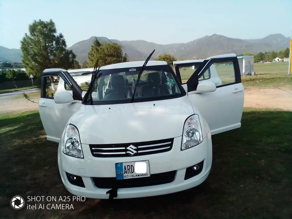 Suzuki Swift 2020 for Sale in Islamabad Image-1