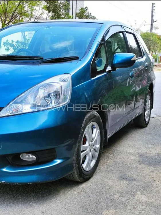 Honda Fit 2011 for Sale in Islamabad Image-1