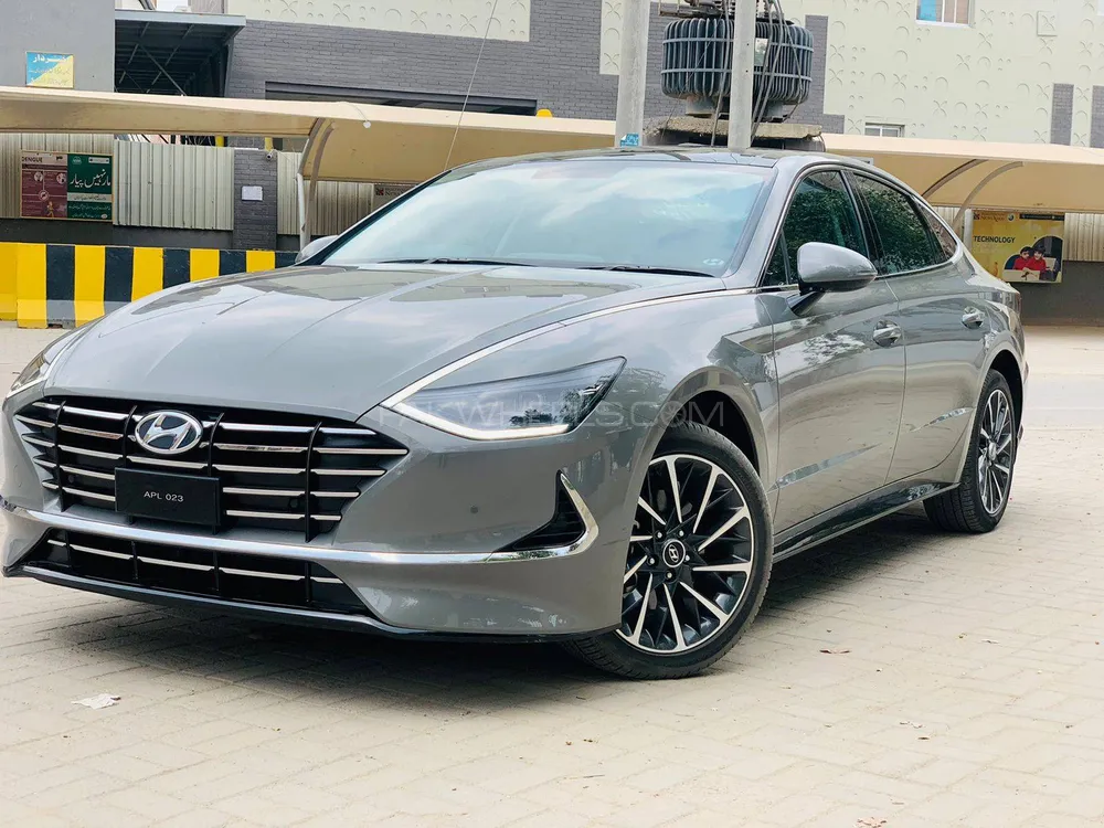 Hyundai Sonata 2023 for Sale in Multan Image-1