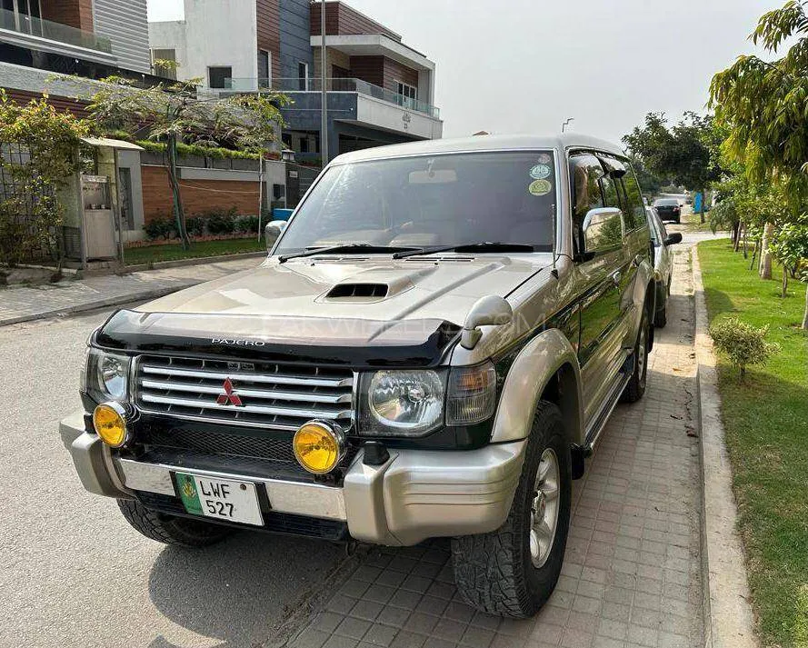 Mitsubishi Pajero 1993 for Sale in Islamabad Image-1