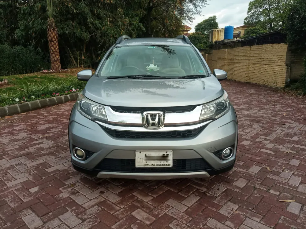 Honda BR-V 2017 for Sale in Islamabad Image-1