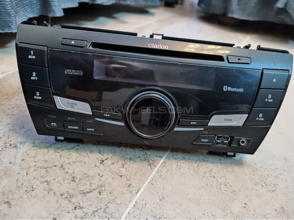 Clarion Unit Toyota Corolla Camera, Bluetooth,CD,MP3,MP4,USB Image-1