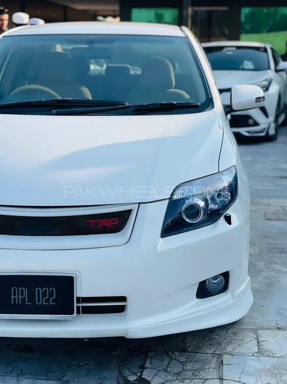 Toyota Corolla Axio 2008 for Sale in Nowshera Image-1