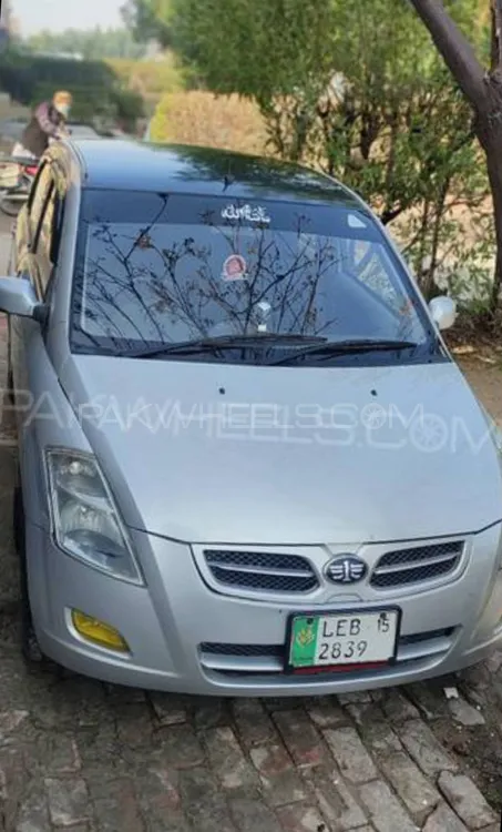 FAW V2 2015 for Sale in Nankana sahib Image-1