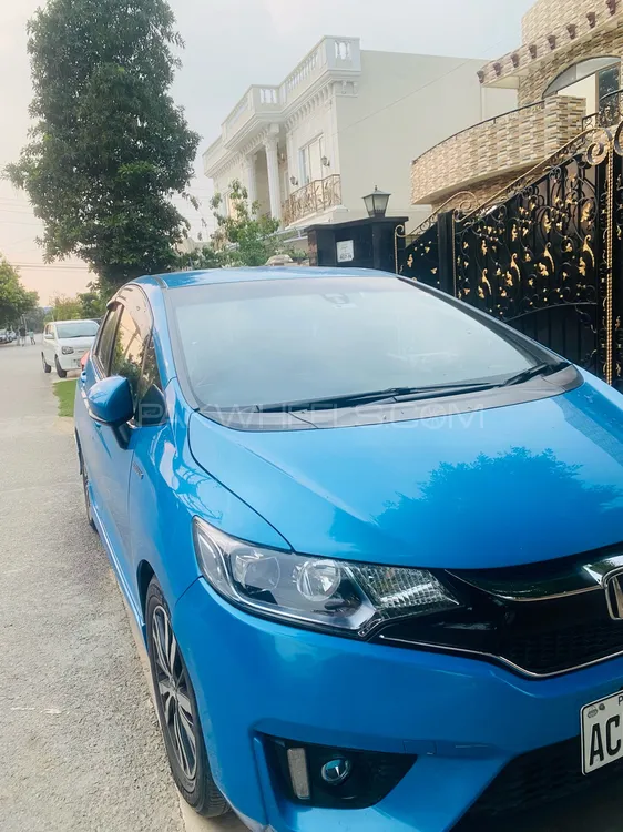 Honda Fit 2016 for Sale in Lahore Image-1