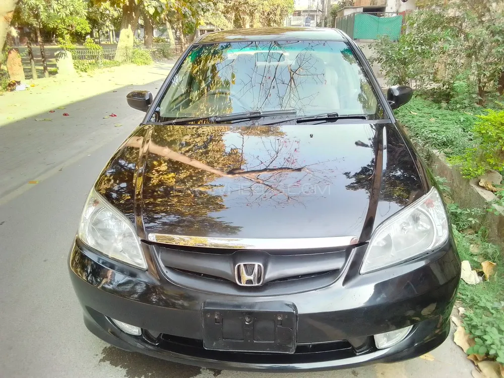Honda Civic 2004 for Sale in Lahore Image-1