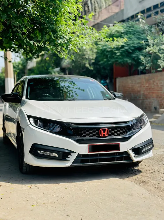 Honda Civic 2017 for Sale in Faisalabad Image-1