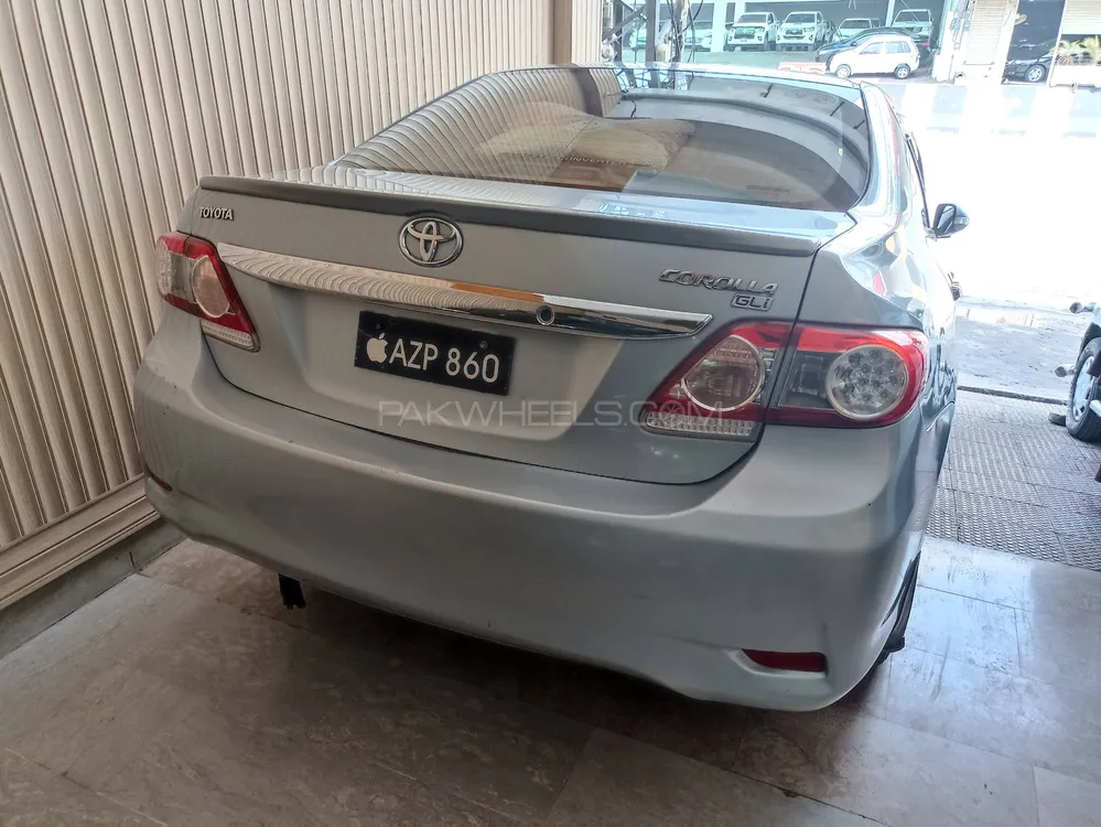 Toyota Corolla 2013 for Sale in Multan Image-1