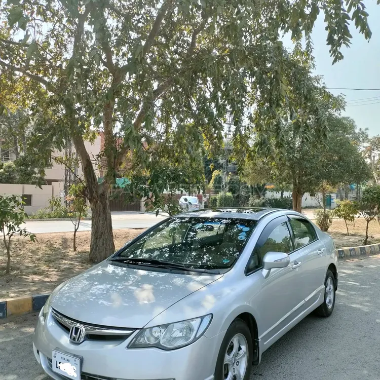 Honda Civic 2010 for Sale in Lahore Image-1
