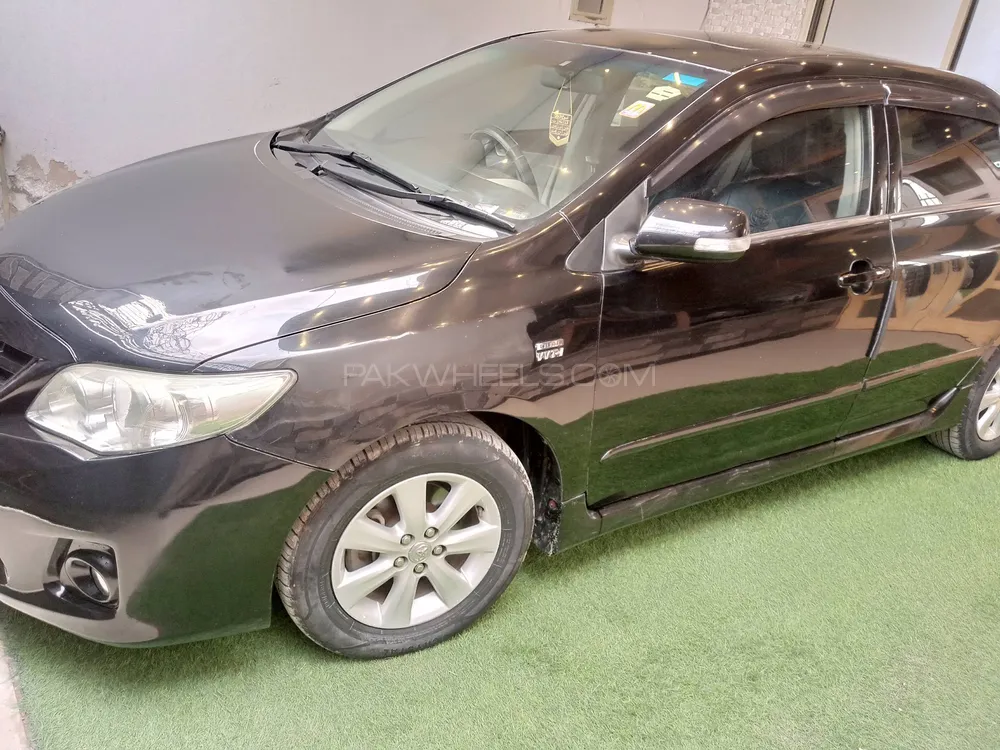 Toyota Corolla 2011 for Sale in Chichawatni Image-1