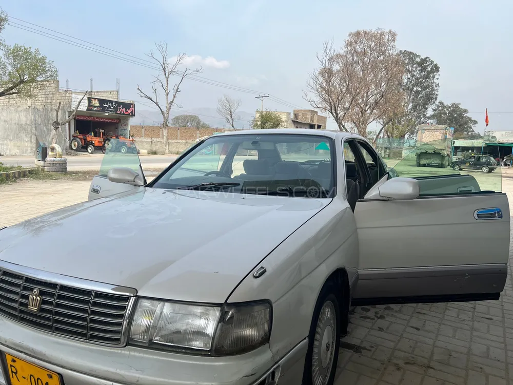 Toyota Crown 1990 for Sale in Islamabad Image-1