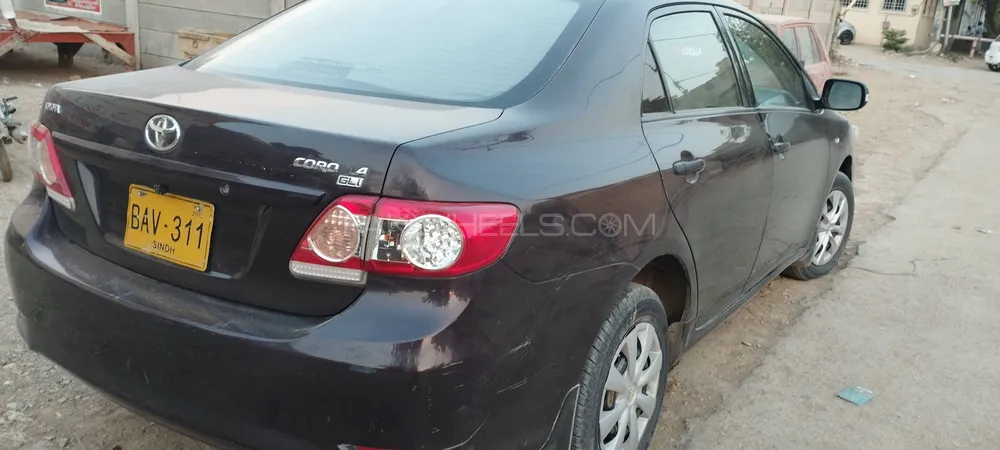 Toyota Corolla 2013 for Sale in Karachi Image-1