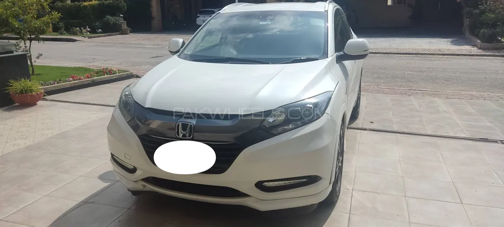 Honda Vezel 2016 for Sale in Rawalpindi Image-1