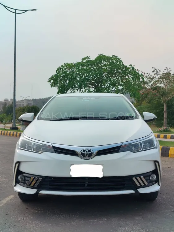 Toyota Corolla 2020 for Sale in Kohat Image-1