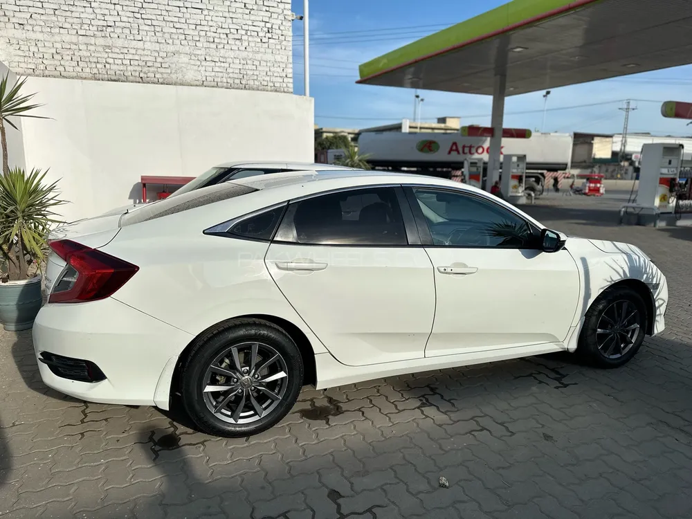 Honda Civic 2018 for Sale in Sialkot Image-1