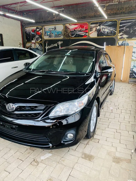 Toyota Corolla 2013 for Sale in Sargodha Image-1