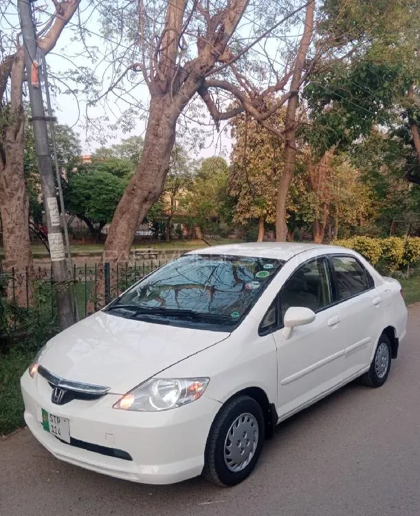Honda City 2004 for Sale in Lahore Image-1