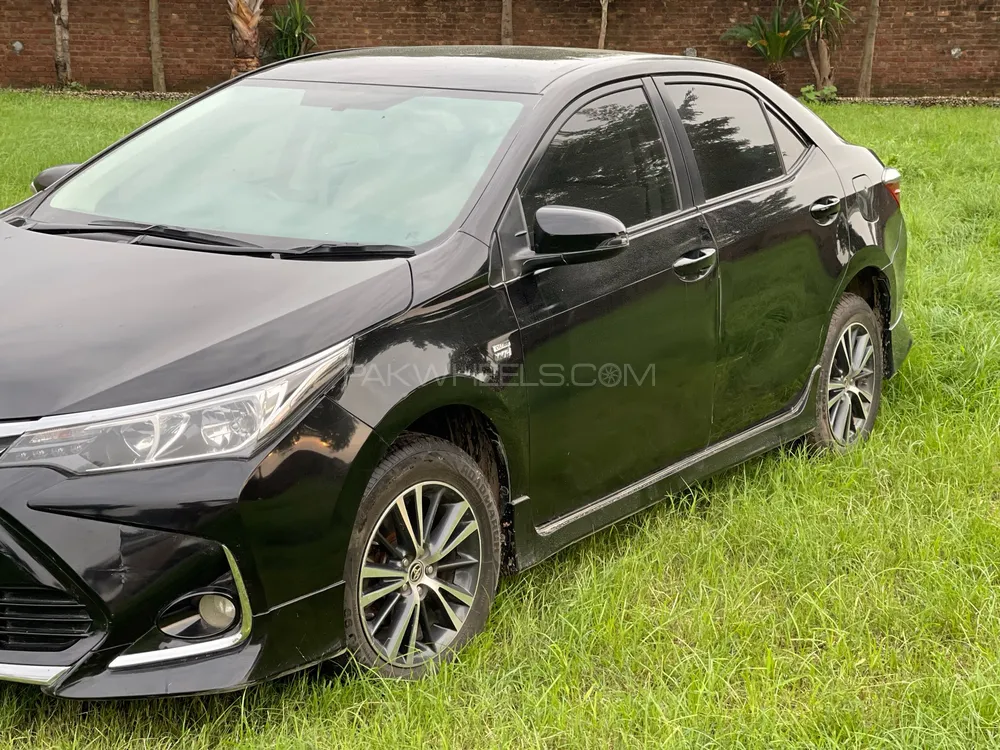 Toyota Corolla 2019 for Sale in Islamabad Image-1