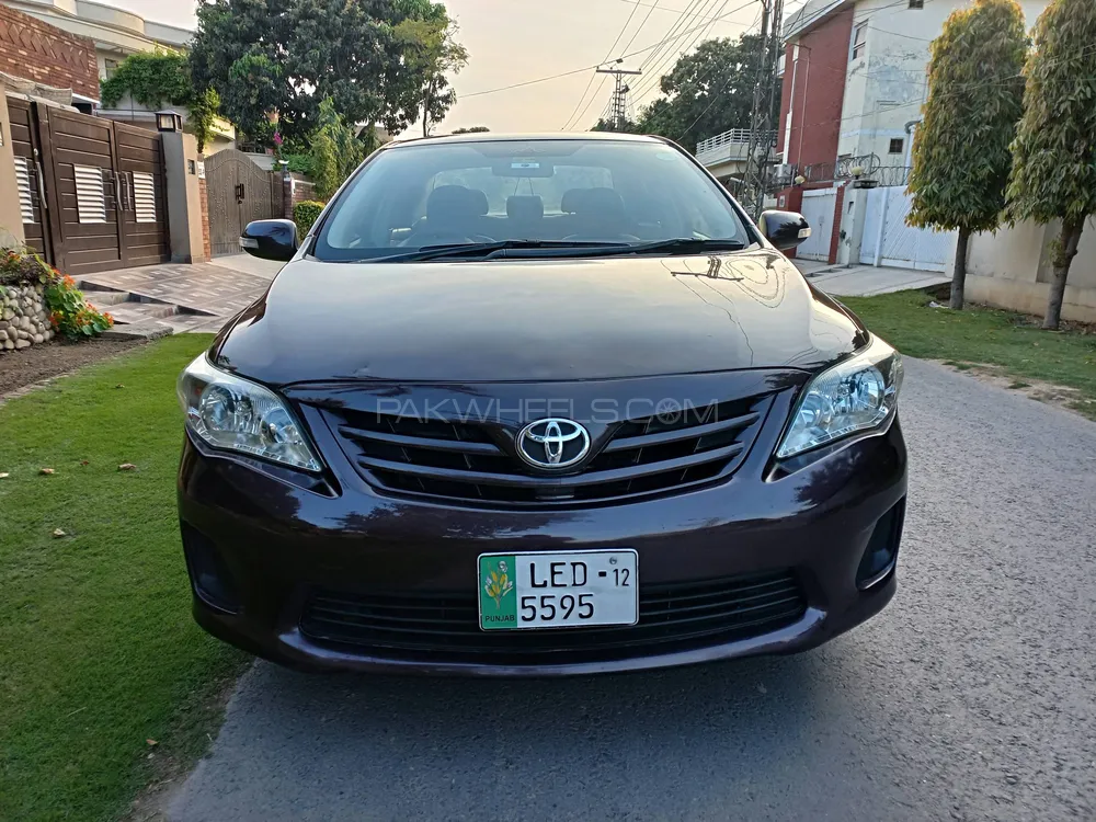 Toyota Corolla 2012 for Sale in Lahore Image-1