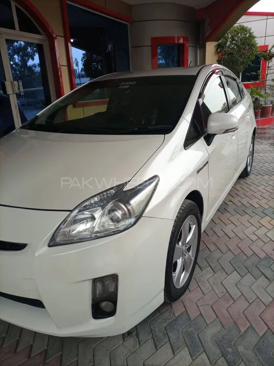 ٹویوٹا پریوس 2011 for Sale in نوشہرہ Image-1