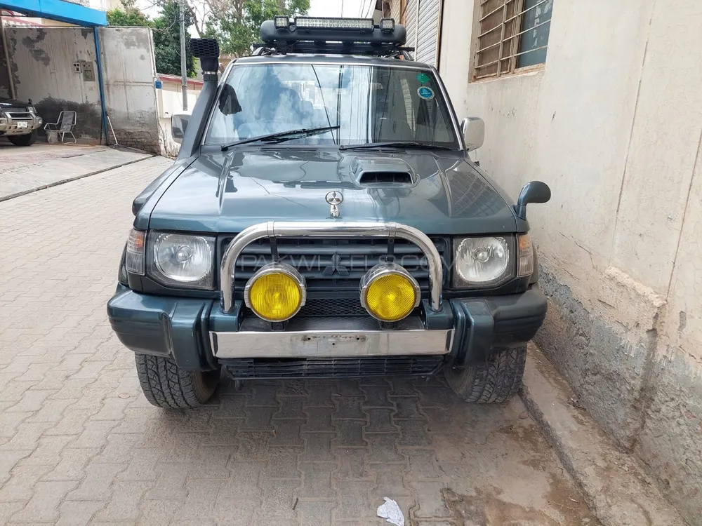 Mitsubishi Pajero 1993 for Sale in Multan Image-1