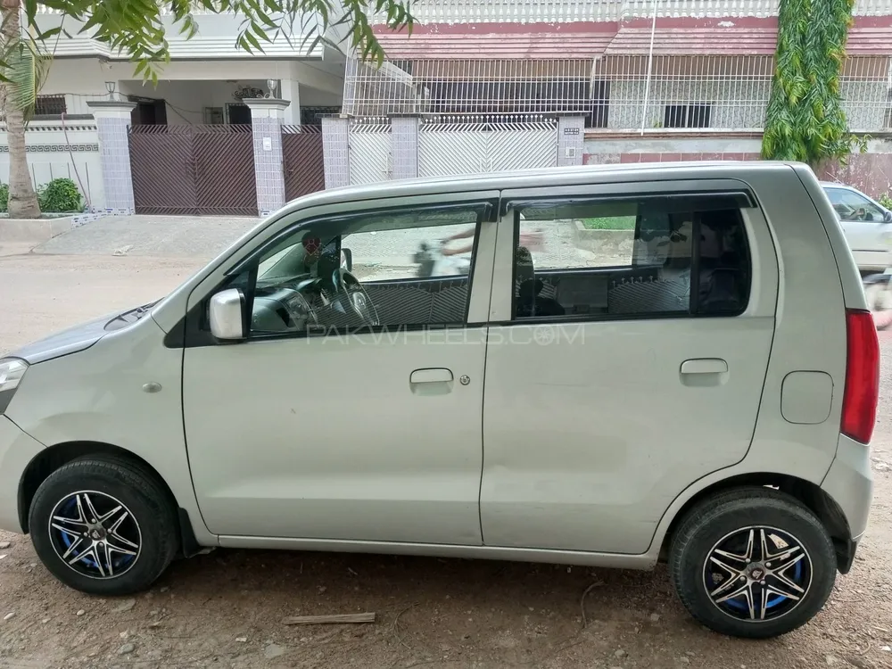 Suzuki Wagon R 2017 for Sale in Karachi Image-1