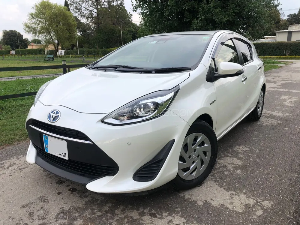 Toyota Aqua 2018 for Sale in Islamabad Image-1