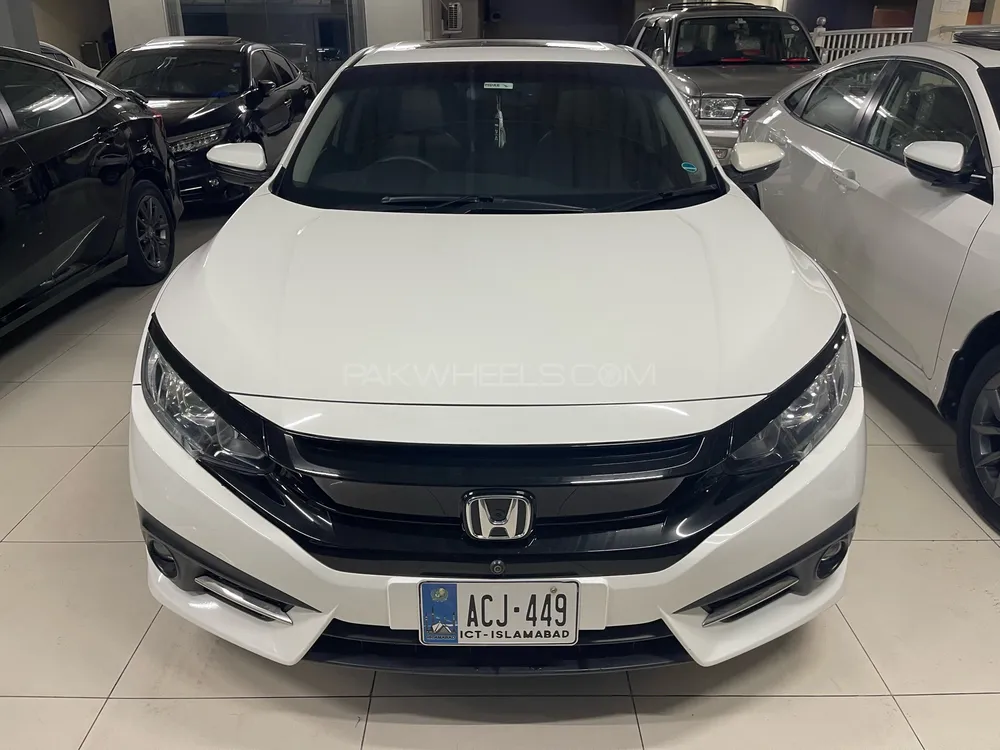 Honda Civic 2016 for Sale in Peshawar Image-1