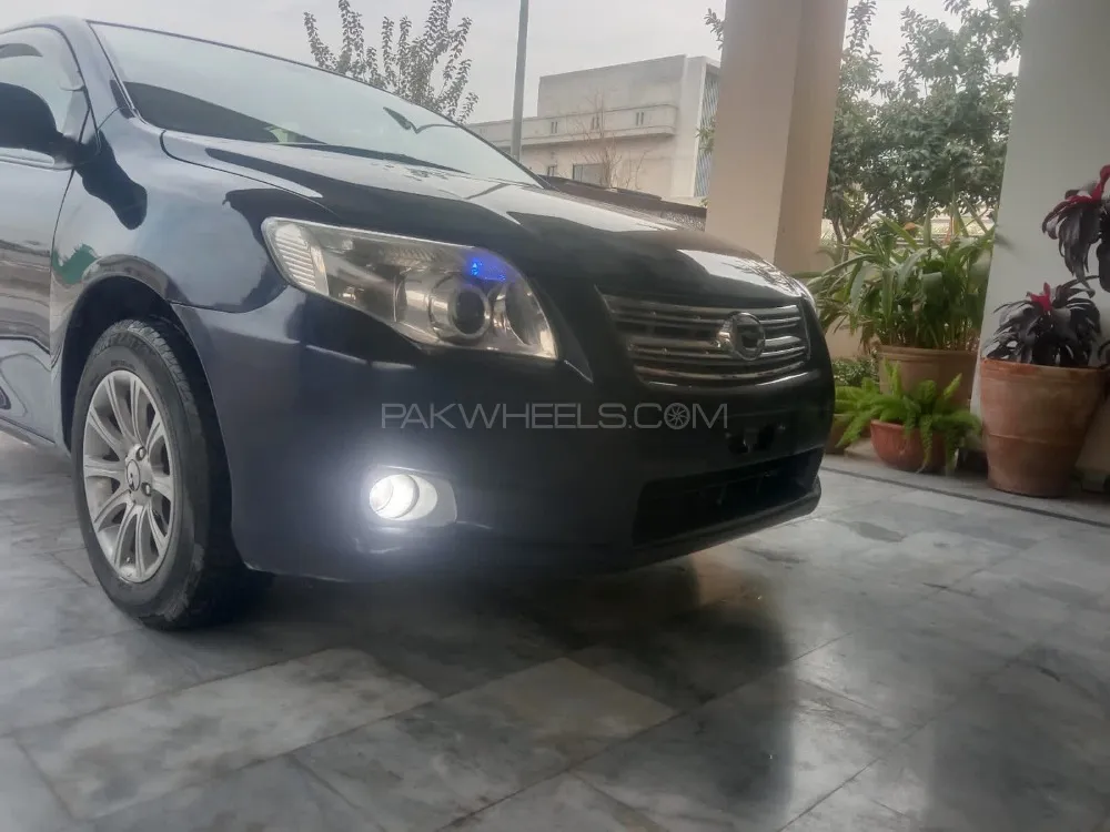 Toyota Corolla Axio 2007 for Sale in Peshawar Image-1