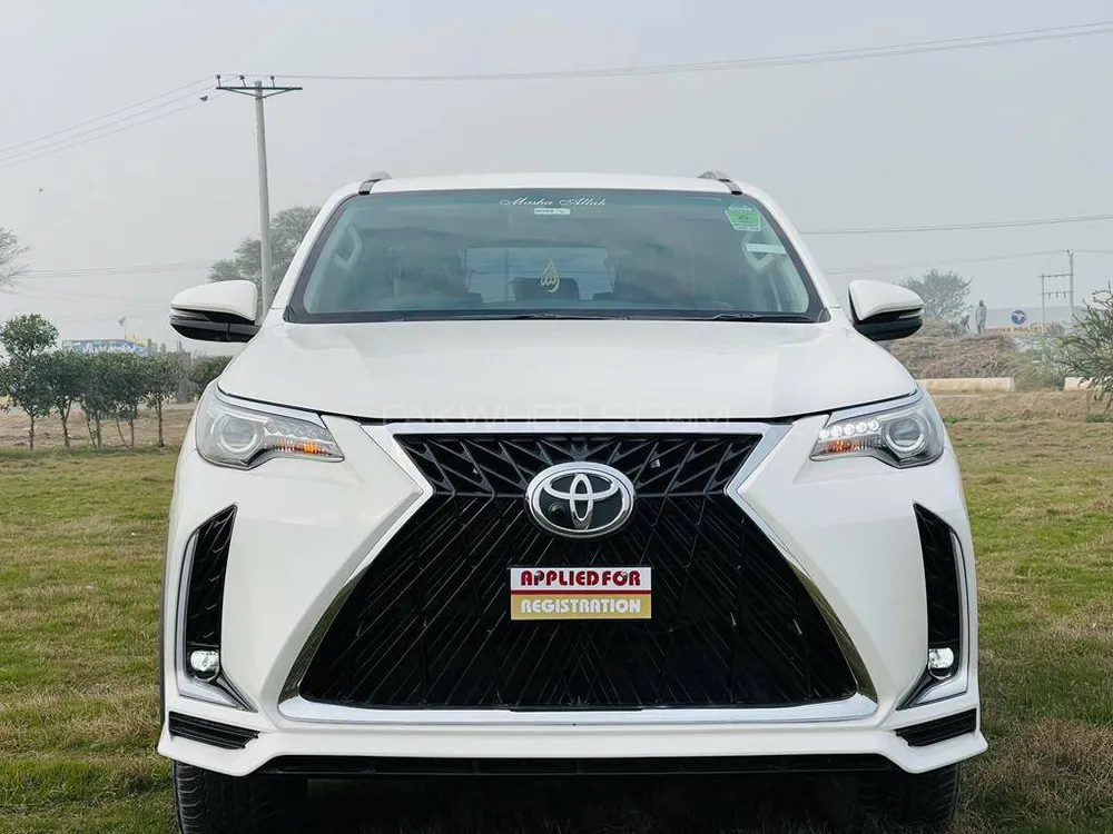ٹویوٹا فورچیونر 2019 for Sale in سمندری Image-1