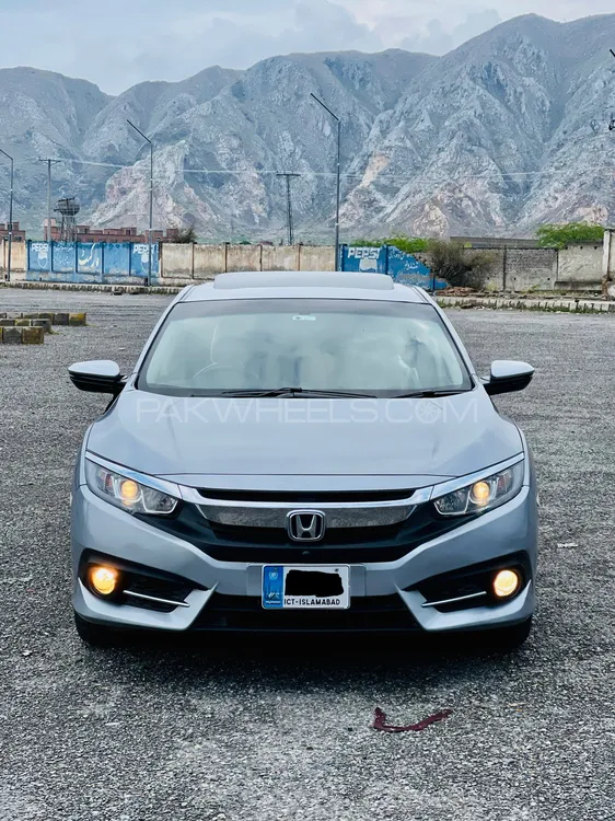 Honda Civic 2018 for Sale in Peshawar Image-1
