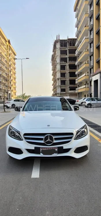 Mercedes Benz C Class 2016 for Sale in Lahore Image-1