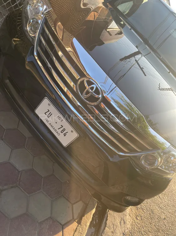Toyota Fortuner 2013 for Sale in Lahore Image-1