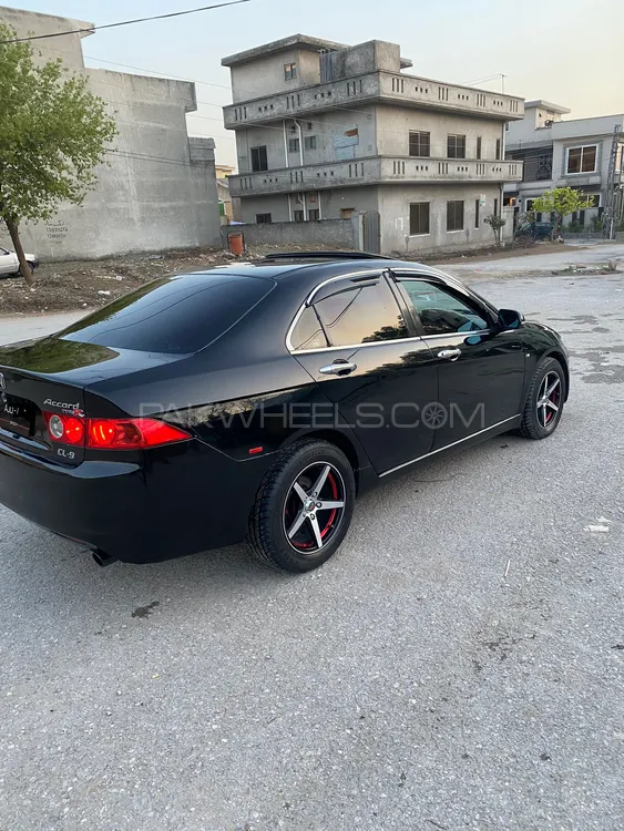 Honda Accord 2003 for Sale in Islamabad Image-1
