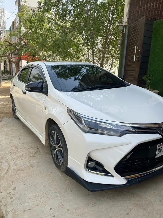 Toyota Corolla 2019 for Sale in Karachi Image-1