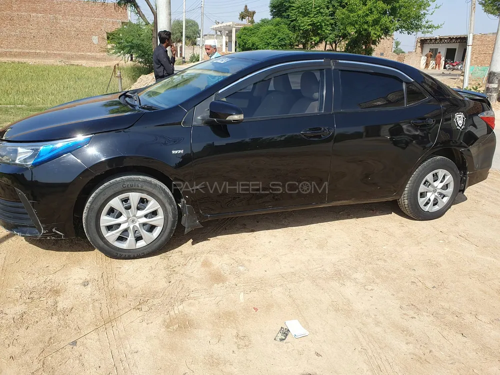 Toyota Corolla 2018 for Sale in Faqirwali Image-1