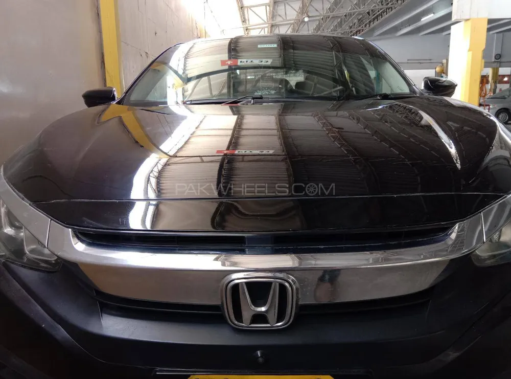 Honda Civic 2017 for Sale in Karachi Image-1