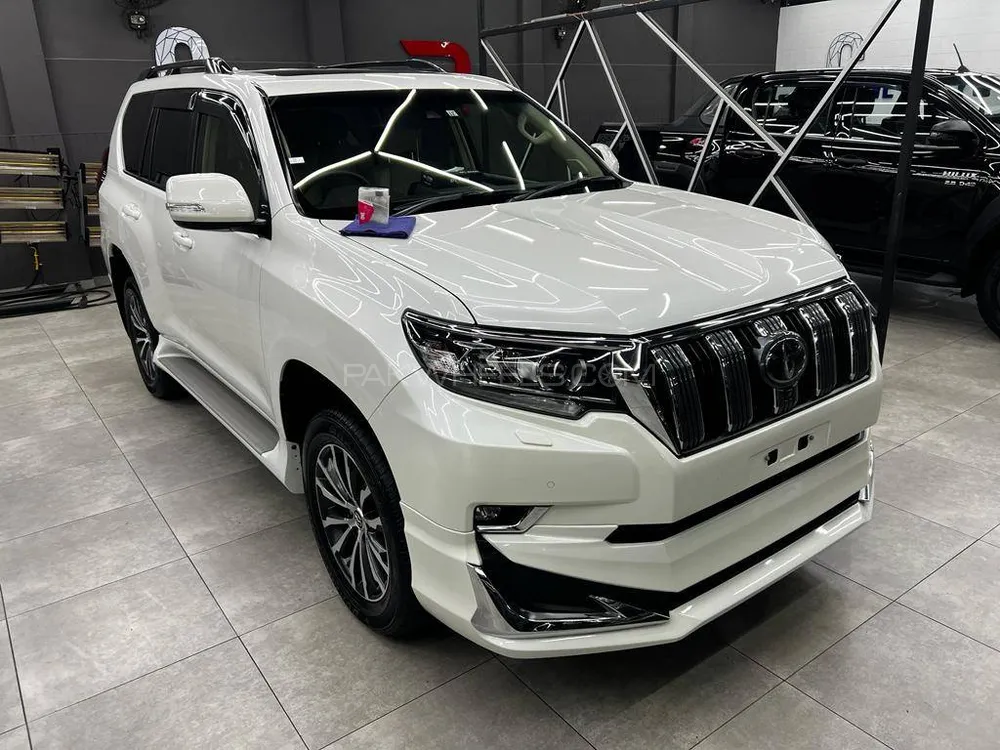 Toyota Prado 2017 for Sale in Karachi Image-1