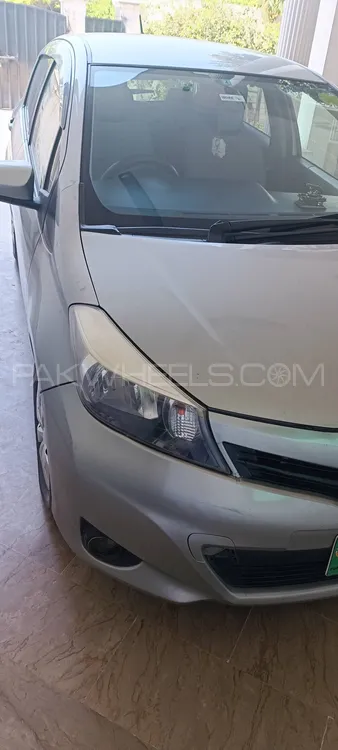 Toyota Vitz 2012 for Sale in Lahore Image-1