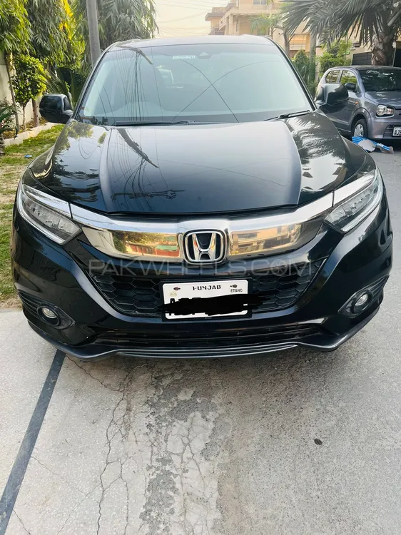 Honda Vezel 2018 for Sale in Lahore Image-1