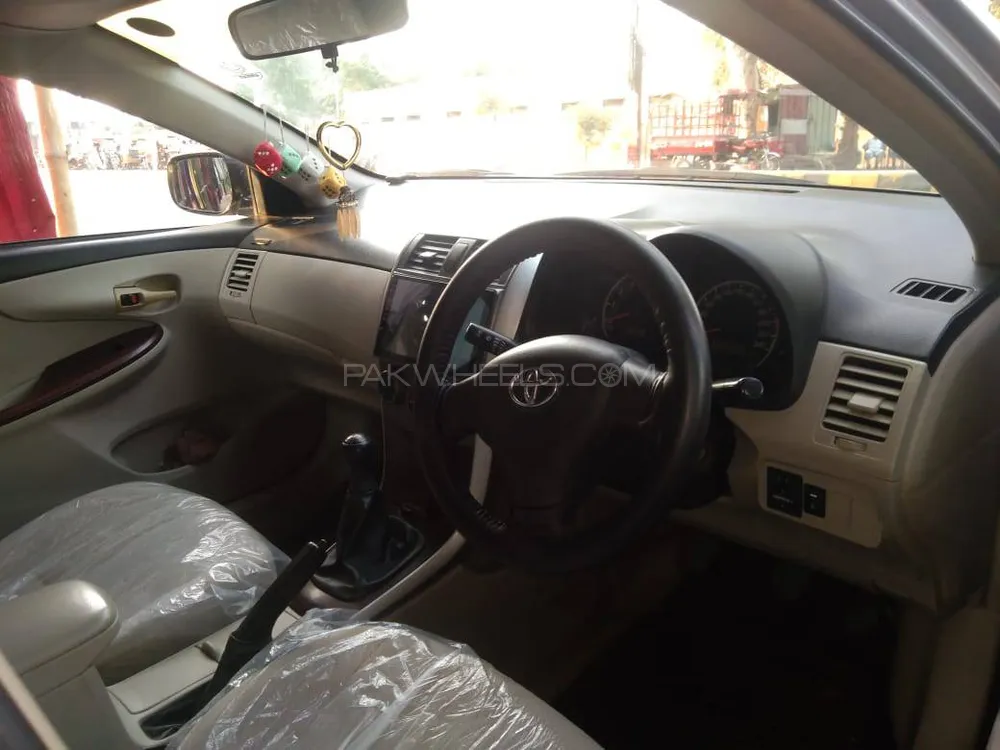 Toyota Corolla 2012 for Sale in Jhang Image-1