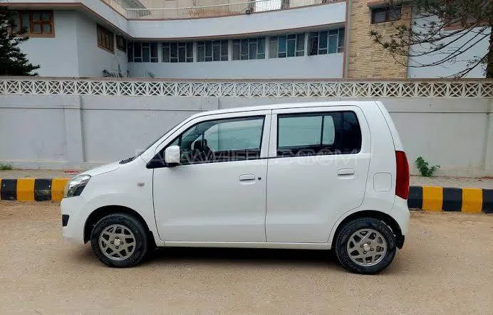 Suzuki Wagon R 2022 for Sale in Lahore Image-1