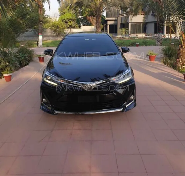 Toyota Corolla 2017 for Sale in Lahore Image-1
