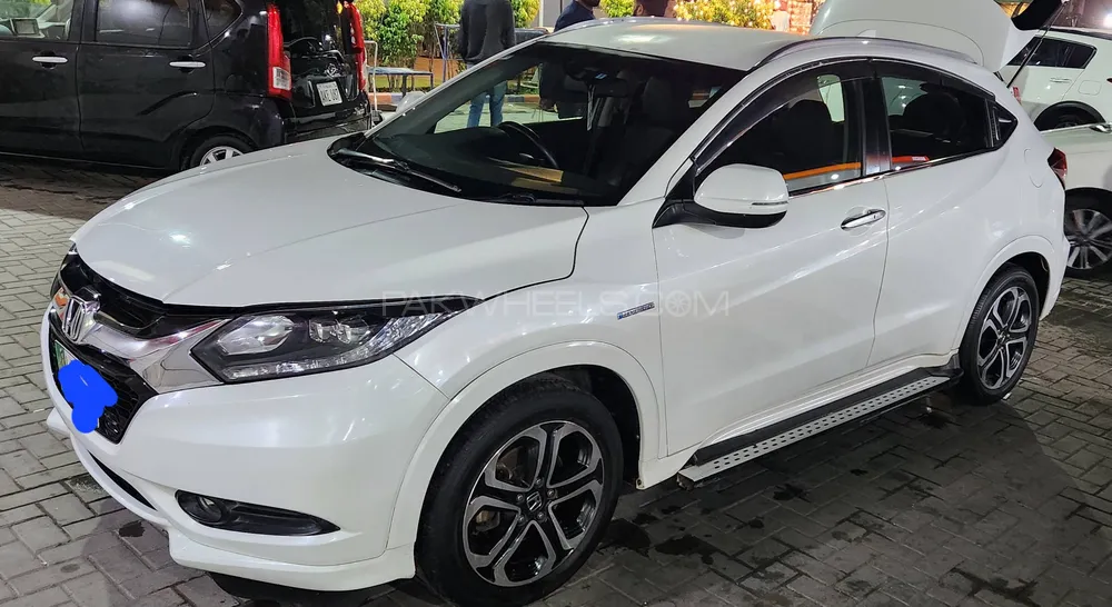 Honda Vezel 2015 for Sale in Sialkot Image-1