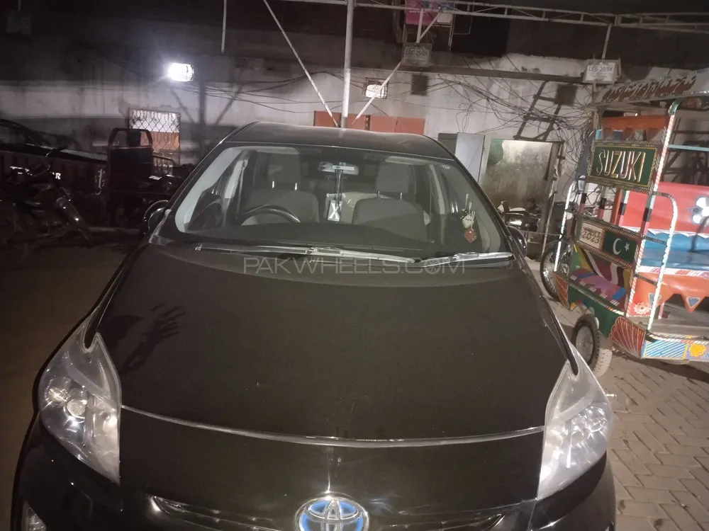 Toyota Prius 2016 for Sale in Sialkot Image-1