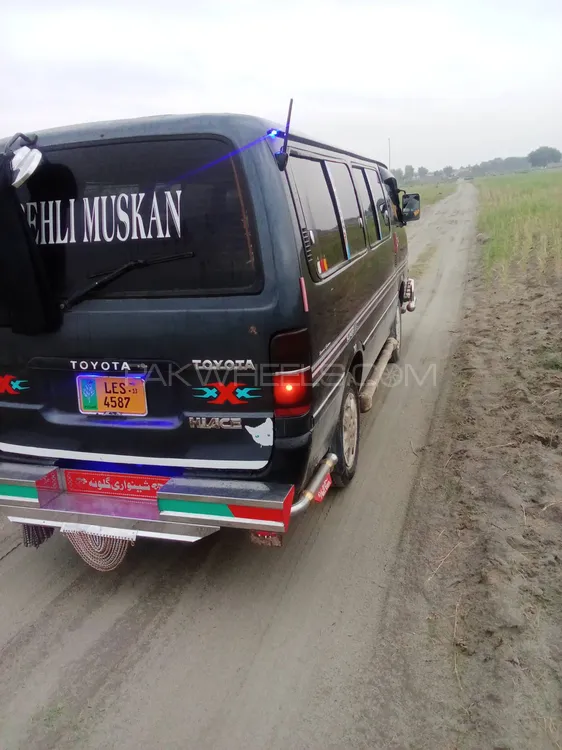 Toyota Hiace 1995 for Sale in Karak Image-1