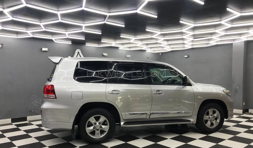 Toyota Land Cruiser 2008 for Sale in Lahore Image-1